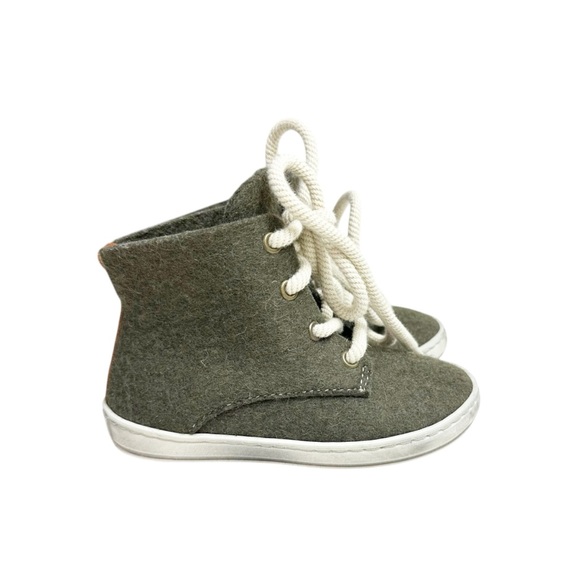 Zuzii olive wool booties - Picture 1 of 9